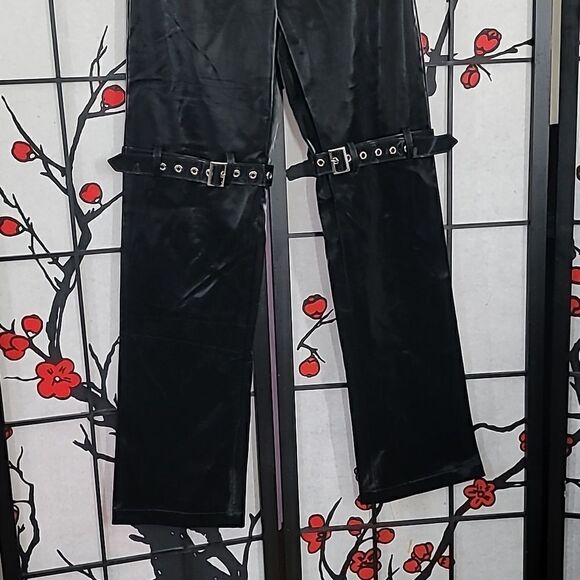 Kript PU Faux Leather Belted Pant - Picture 3 of 8